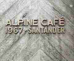 Alpine Café - Image 1